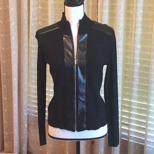 Cable & Gauge sweater top